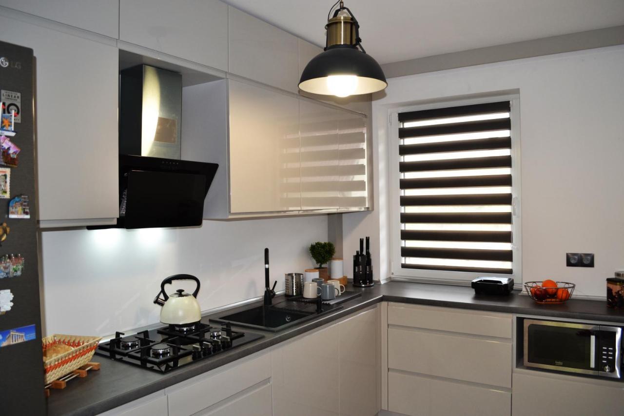 Leniowka Apartment Ponikiew  Ngoại thất bức ảnh